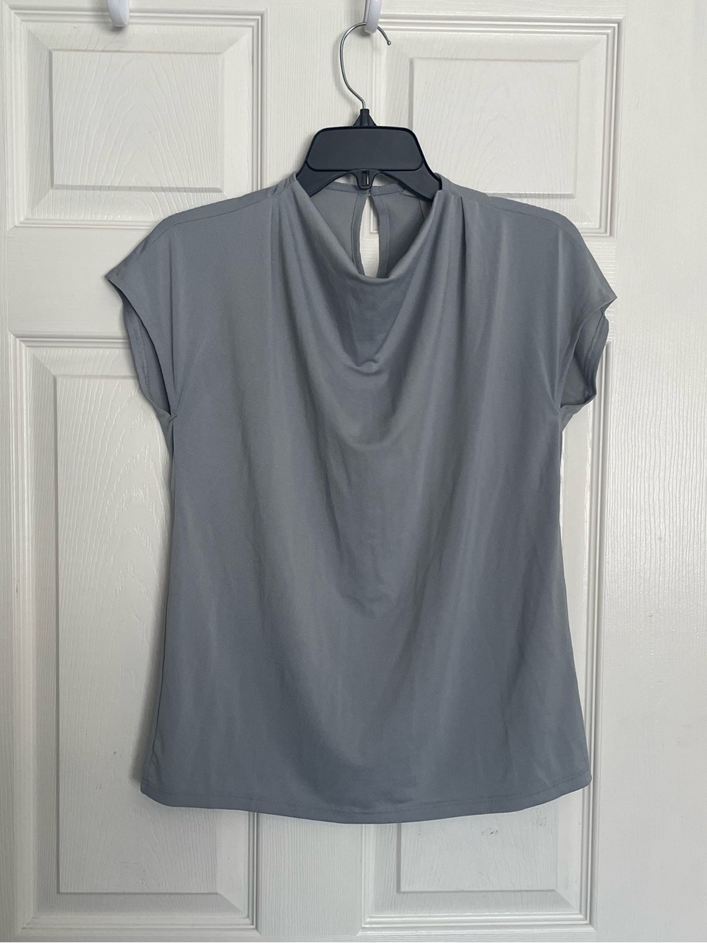 H&M Light Gray Draped Neck Business Casual Top Women’s size Small